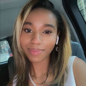 Meet your Posher, Brianna